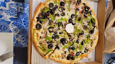 D'Caesaro Pizza & Italian