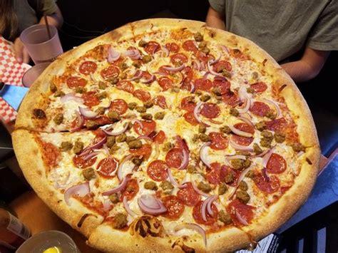 Straight From New York Pizza (Belmont)