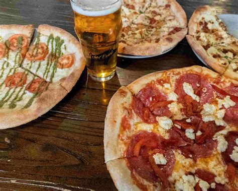 Von Ebert Pizzeria & Taproom