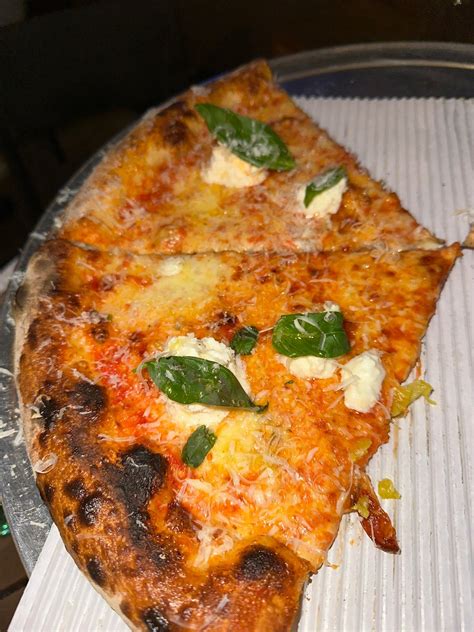 Allday Pizza: Tarrytown