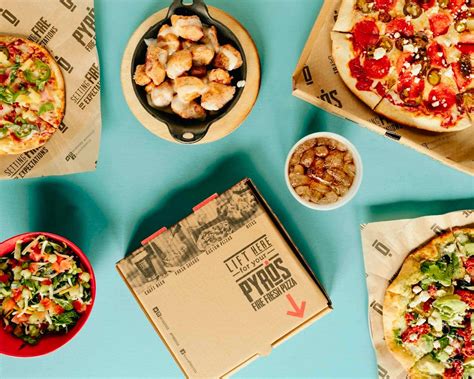 PYRO'S Fire Fresh Pizza