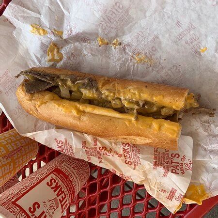 Pat's King of Steaks