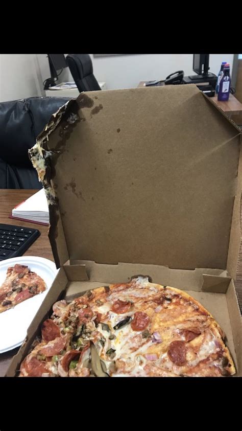 Mazzio’s Pizza & Wings