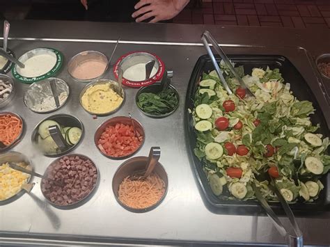 Mazzio’s Pizza & Wings