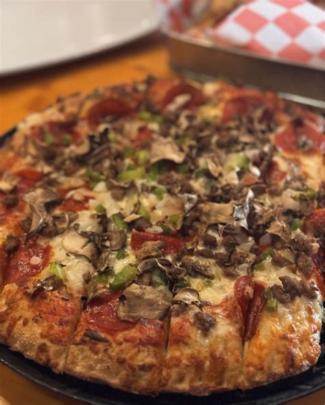 Reset - Serving Cameo Pizza