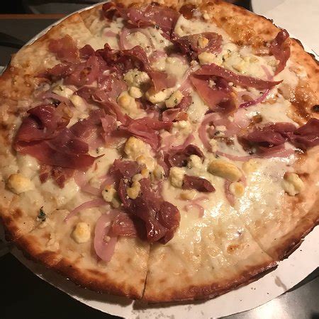 Dewey's Pizza - Grandview