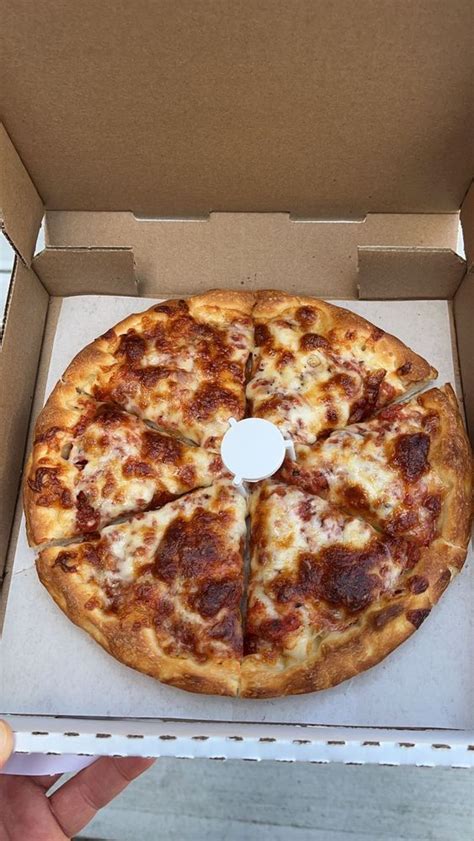 Roman Fountain Pizza & Subs