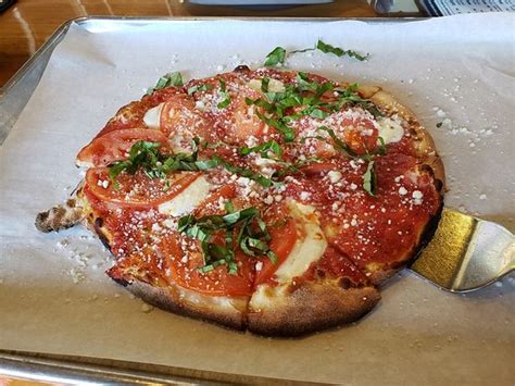 Saucy Brew Works - Cleveland's Award-Winning Brewery & Pizza