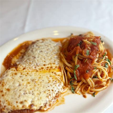 In Napoli Italian Restaurant & Banquet Hall