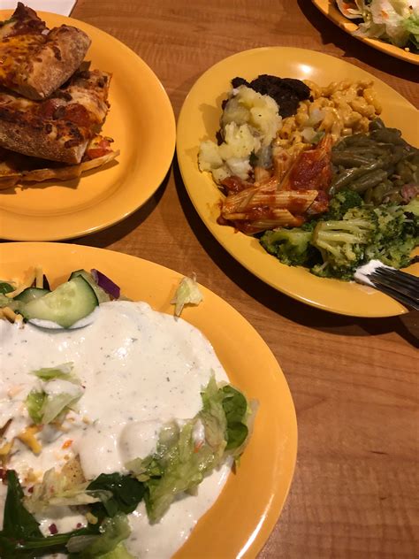 Mazzio’s Pizza & Wings