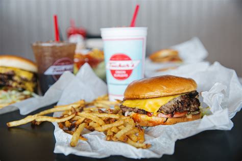 Tucker's Onion Burgers