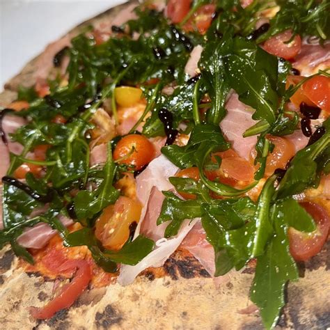 Milo's Pizza Kitchen