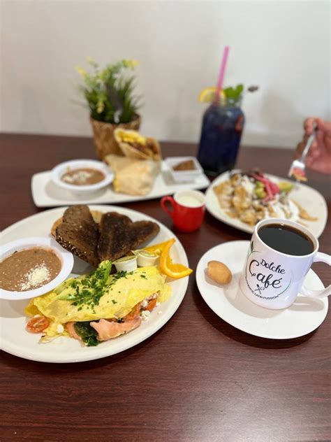 Dolche cafe/ Mexifood